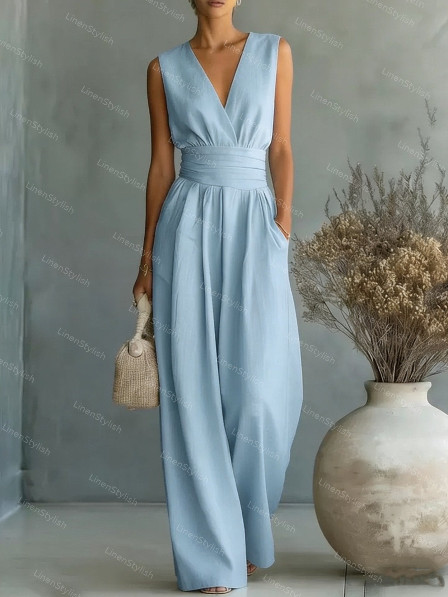 Elegant Sleeveless Waist V-neck Jumpsuit